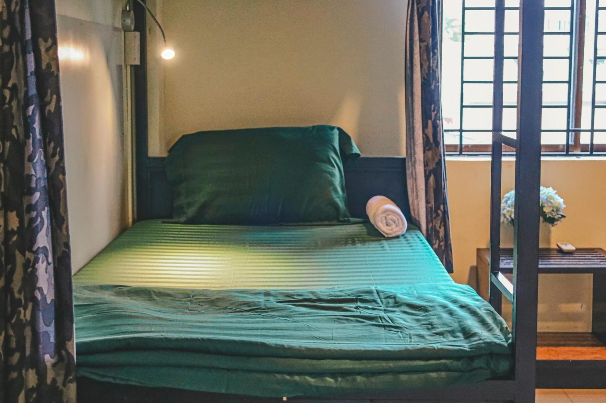 DMZ Hostel Hue Buitenkant foto